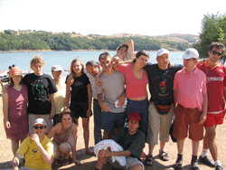 photo de groupe sur la plage